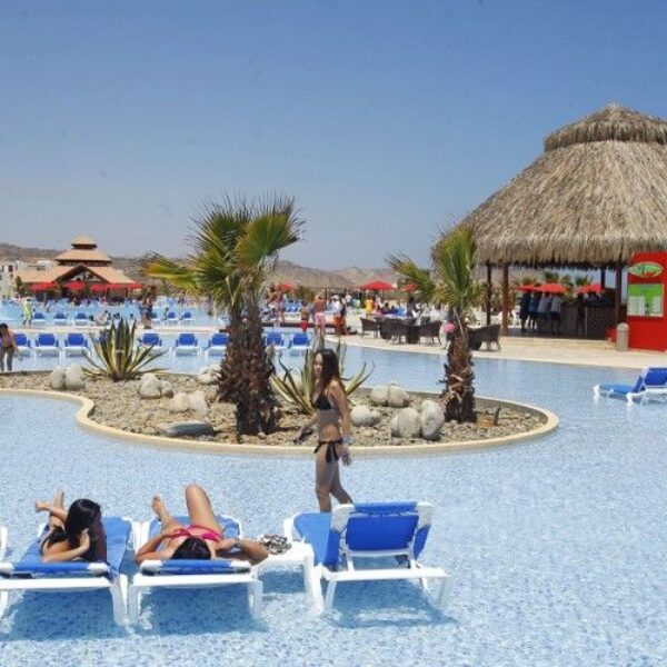 Lugares turisticos de la costa peruana para visitar